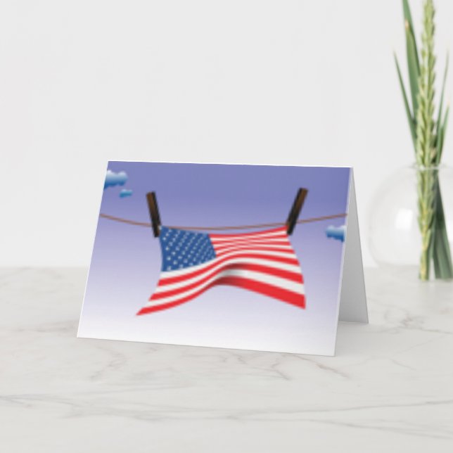 Cartão De Festividades Bandeira Americana na Linha de Roupas (Frente)