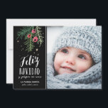 Cartão De Festividades Bayas Rojas | Feliz Navidad<br><div class="desc">Dibujados do ilustración do una do engodo do moderno de Diseño um tipografía do mano y</div>