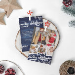 Cartão De Festividades Berry Twig Blue Wood Colage Feliz Natal<br><div class="desc">Cartões de foto de Natal de dois lados com uma colagem fotográfica de quatro fotos - uma maior e três menores em quadros brancos quadrados - contra grãos de madeira azul. Feliz Natal está escrito em um roteiro ousado e rodeado de perucas de morango. Nas costas, adicione uma saudação de...</div>