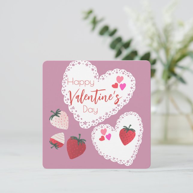 Cartão De Festividades Bois e Morangos Felizes Dia dos Namorados (Em pé/Frente)