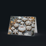 Cartão De Festividades Bolachas de Açúcar de Natal<br><div class="desc">Biscoitos festivos em forma de estrelas,  flocos de neve e face de Papai Noel estão dispostos de forma artística em uma superfície de madeira rústica</div>