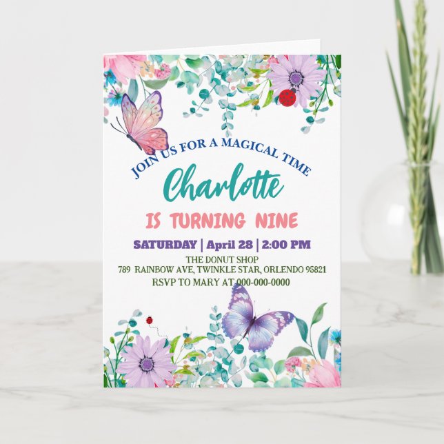 Cartão De Festividades Borboleta-branca Bolinhas floral Flor Aniversário (Frente)