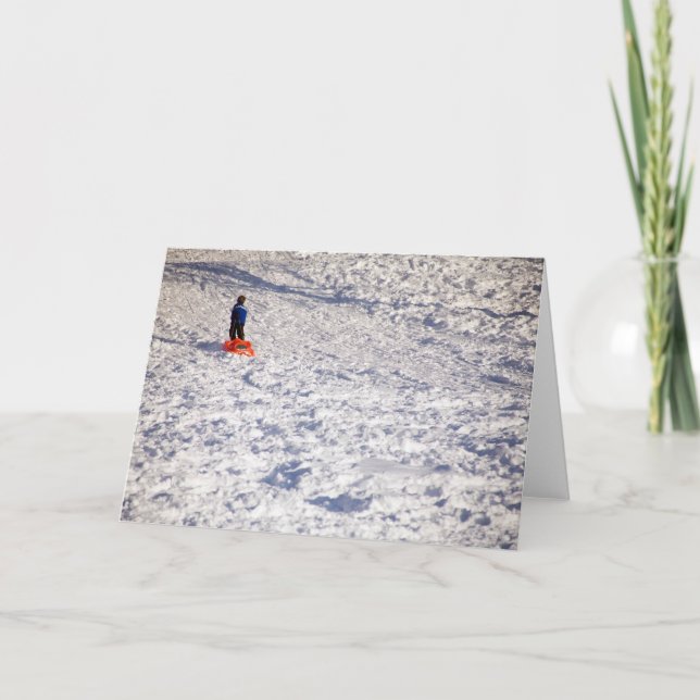 Cartão De Festividades Boy and Sled (Frente)