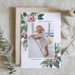 Cartão De Festividades Buracos de Aquarela com Foto de Folha de Ouro Faux<br><div class="desc">Mande seus entes queridos animarem esta temporada com este belo cartão com fotos Feliz Feriados. Apresenta colas a aquarelas, sotaques de folha de ouro falsos, padrões de férias festivos correspondentes e tipografia moderna. Os textos são perfeitamente editáveis. Personalize este cartão de feriado com aquarela adicionando sua foto, nome e ano....</div>