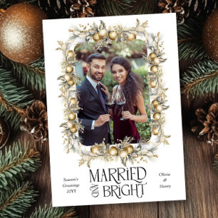 Cartão De Festividades Casados e Adornos Dourados Brilhantes Foto de Casa