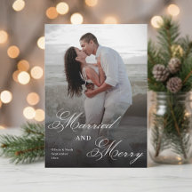 Casados e Alegres Fotos de Natal de Recém-Casados 