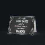 Cartão De Festividades Chalkboard Reindeer dirige sobre a vovó<br><div class="desc">Chalkboard É tudo divertido e jogos até que uma Reindeer atropela a vovó.  Um cartão de Natal tão engraçado para enviar à família e aos amigos</div>