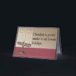 Cartão De Festividades Chanukah cómico<br><div class="desc">Você sabe provavelmente pelo menos uma pessoa que amaria obter um cartão de você,  assim que porque não obter alguns destes cartões cómicos de Chanukah? Quem sabe,  você pode mesmo fazer a alguém pouco verklempt esta época natalícia.</div>