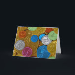 Cartão De Festividades Chanukah Gelt<br><div class="desc">" Expressões judaicas, " ofertas uma experiência da compra porque você não encontrará em qualquer outro lugar. Boa vinda a nossa loja. Diga seus amigos sobre nós e envie-lhes nossa relação:  http://www.zazzle.com/YehudisL?rf=238549869542096443*</div>