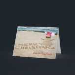 Cartão De Festividades Christmas sandy snowman on beach<br><div class="desc">cute sandy snowman on tropical beach with Merry Christmas greeting in beach sand</div>
