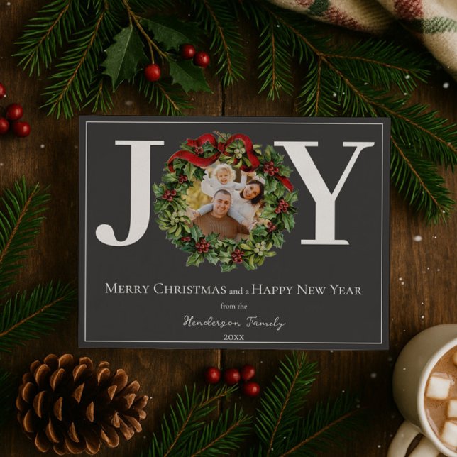 Cartão De Festividades Cinza Joy Christmas Wreath Photo (Gray Joy Christmas Wreath Photo Holiday Card)