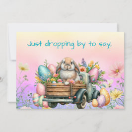 Cartão De Festividades Coelhinho em Caminhão Cheio de Flores e Ovos de Pá