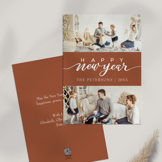 Cartão De Festividades Colagem de Fotos Laranja Queimada Moderna Ano Novo (Modern Burnt Orange Photo Collage New Year Holiday Card on a table.)