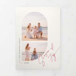 Cartão De Festividades Com Dobra Tripla Modern Stylish Arch Family Photo Beach Christmas