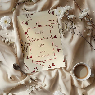 Cartão De Festividades Corações em Burgundy Script sobre Creme – Padrão d
