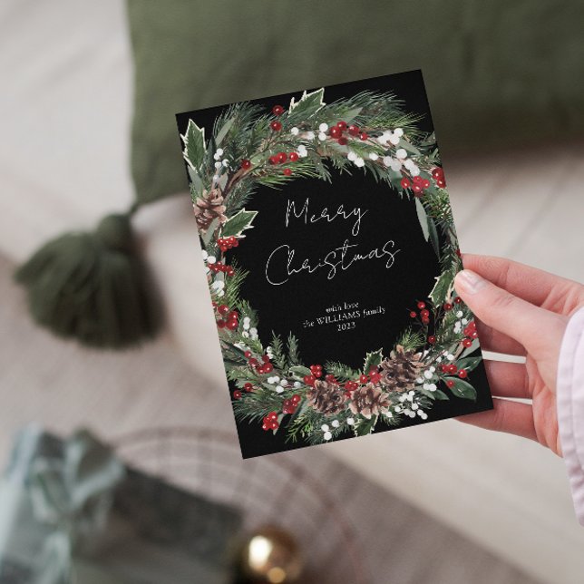 Cartão De Festividades Coroa de Natal Botânica Vermelha com Frutas Vermel (Spread a smile this Christmas and don't forget to send your loved ones a special card 🎄)