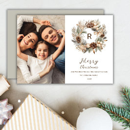 Cartão De Festividades Coroa de Natal de Pinha com Monograma Foto de Inve