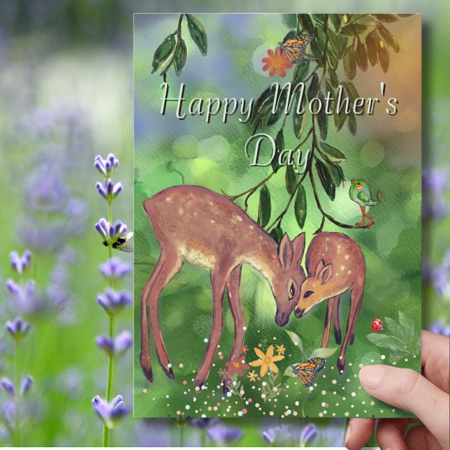 Cartão De Festividades Dia de as mães de veados de madeira doce (Sweet Woodland Deer Mother's Day Holiday Card)