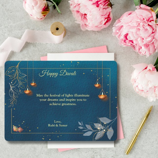 Cartão De Festividades Diwali Purple Ouro Lamp Diyas Saudação (Criador carregado)