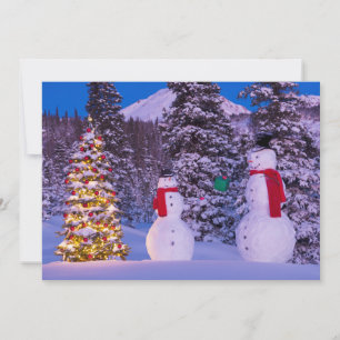 Cartão De Festividades Dois presentes de troca de neve pela árvore