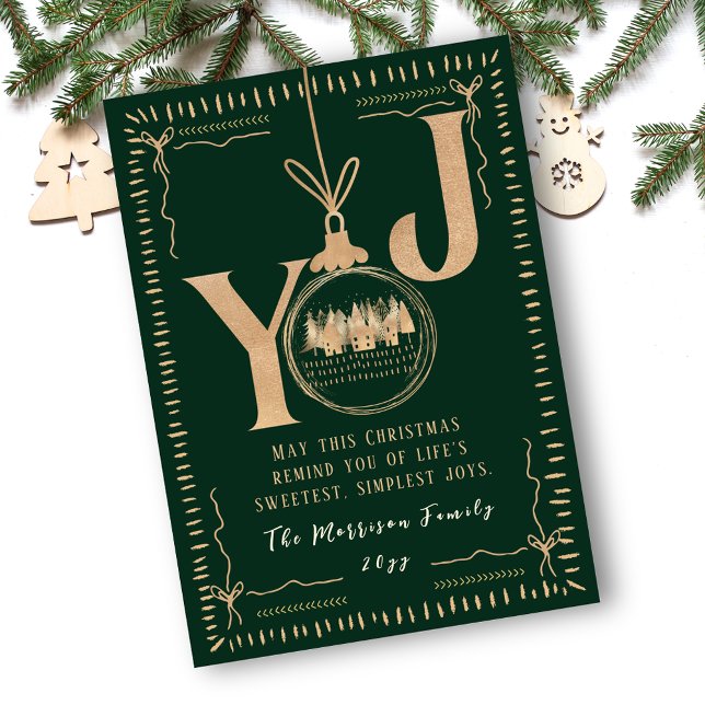 Cartão De Festividades Elegant Green and Gold “JOY” Winter Village Scene (Elegant Green and Gold “JOY” Winter Village Scene Holiday Card)