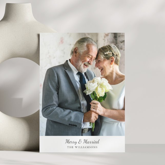 Cartão De Festividades Elegante Foto de Casal Mais Velho com Script Cláss (Criador carregado)