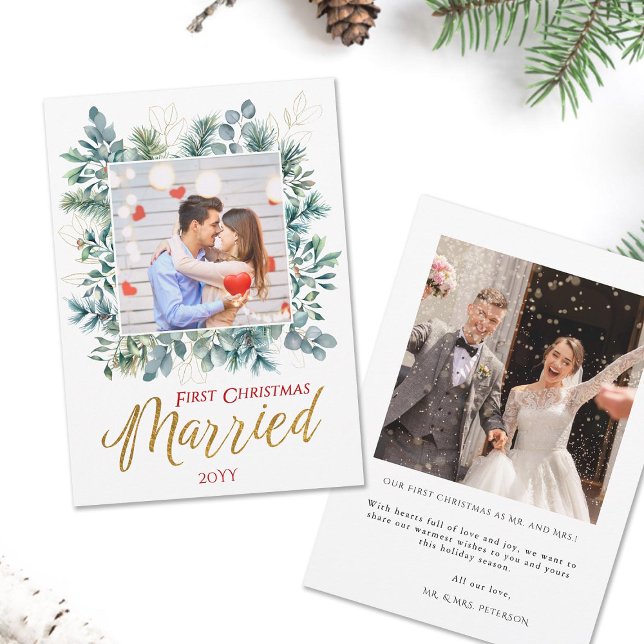 Cartão De Festividades Elegante Foto de Natal dos Recém-Casados no Primei (first christmas married newlyweds couple holidays card elegant botanical square frame gold green red)