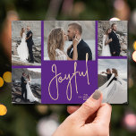Cartão De Festividades Elegante Natal Múltiplo e Justo<br><div class="desc">Os cartões de natal de Natal com fotos múltiplas apresentam seus nomes e a palavra Joyful em letras quentes em um fundo roxo. Basta carregar suas fotos favoritas e adicionar sua personalização no verso. Selecione Alta definição para melhor qualidade de foto. O Serviço de Design ao Vivo pode ajudá-lo com...</div>