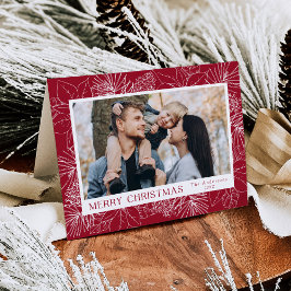 Cartão De Festividades Elegante Poinsettias e Pinecones Cranberry Foto