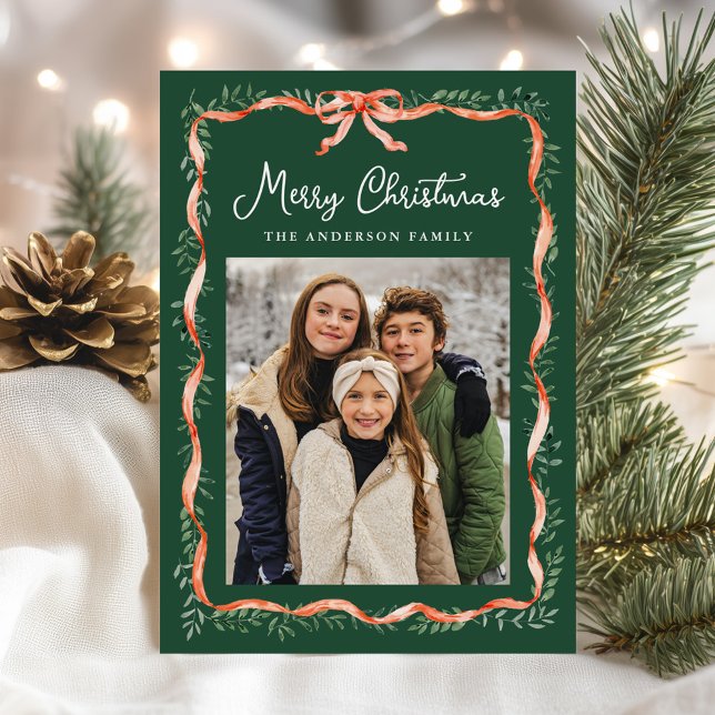 Cartão De Festividades Elegante Red Ribbon e Greenery 2 Foto (Criador carregado)