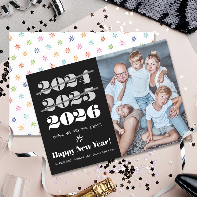 Cartão De Festividades Engraçado 3º Ano Novo Foto em branco preto (Criador carregado)