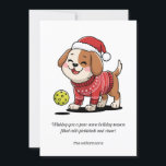 Cartão De Festividades Engraçado Pickleball Cachorro de Natal Seu Texto P<br><div class="desc">Celebre as festas no estilo pickleball com este cartão de Natal divertido que combina cães e piquetes - o que poderia ser melhor!! É totalmente personalizável com suas mensagens na frente e atrás. Ideal para entusiastas, clubes e treinadores de picles, e, claro, amantes e donos de cães. Que maneira divertida...</div>