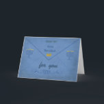 Cartão De Festividades Envelope Hanukkah Money | Presente Monetário Chanu<br><div class="desc">Este elegante cartão azul com aspecto texturizado assemelha-se a um envelope, projetado para a apresentação de Chanucá "gelt" (dinheiro). Duas pequenas menoridades e as palavras em letras hebraicas para "Chanucá gelt" contribuem para a aparência decorativa, perfeita para dar moeda, cheques e vales. O dentro é facilmente editado de acordo com...</div>