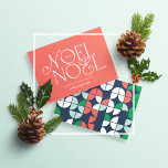 Cartão De Festividades Escrito geométrico colorido Noel de Natal brilhant<br><div class="desc">Divertimento alegre e colorido Noel Christmas — tipografia geométrica design de Natal. Pista vermelha,  verde,  azul marinho e rosa.</div>