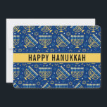 Cartão De Festividades Estrela Feliz de Hanukkah de David Cute Trendy<br><div class="desc">Feliz Hanukkah,  estrela de David,  Menorah,  fofo,  branco,  amarelo,  azul,  moda,  estrelas,  cartão de velas.</div>