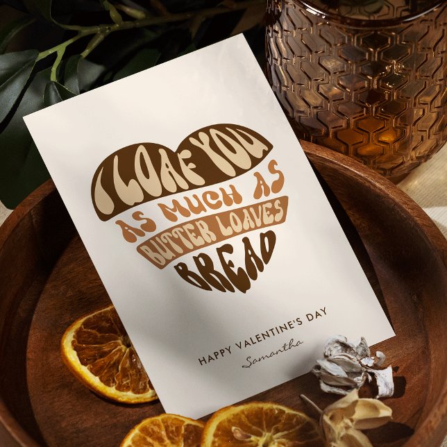 Cartão De Festividades Eu Amo Você Coração Bege Trendy Valentão Divertido (Trendy I Loaf You funny valentines holiday card with retro heart word collage design)
