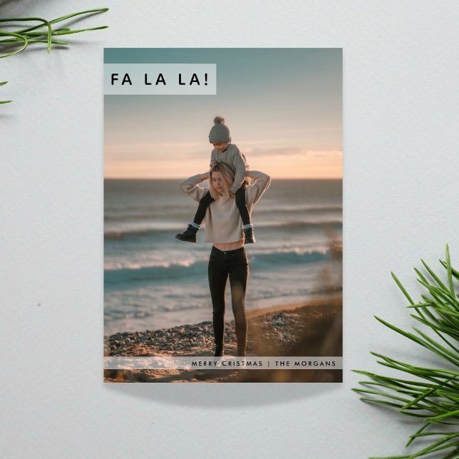 Cartão De Festividades Fa La Modern Family Photo Beach Card (Criador carregado)