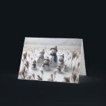 Cartão De Festividades Família Christmas Snowman<br><div class="desc">Família de homens de neve se posam em um campo de neve cada um vestindo chapéus confortáveis e cachecóis cercados de grama alta Todo o texto pode ser mudado.</div>
