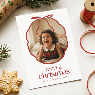 Cartão De Festividades Família de Crianças com Laço Vermelho Moderno no N