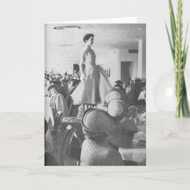 Cartão De Festividades Fashion Show at the Tea Room (Frente)