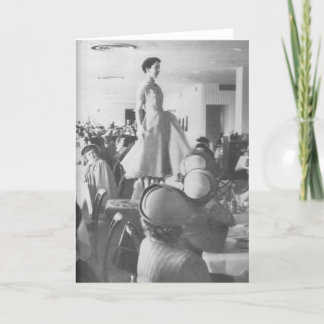 Cartão De Festividades Fashion Show at the Tea Room