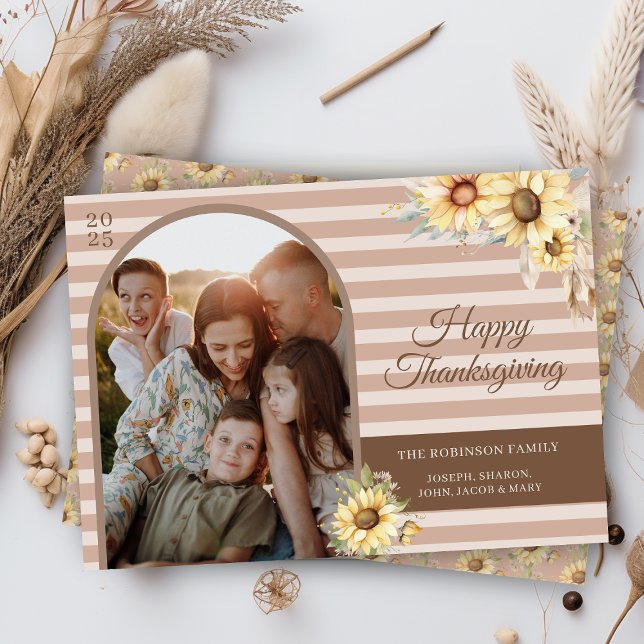 Cartão De Festividades Feliz Dia de Ação de Graças do Chic Autumn Fall (Modern Happy Thanksgiving cards with arch photo and watercolor sunflowers in autumn fall dusty rose)
