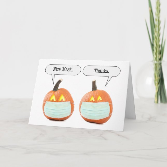 Cartão De Festividades Feliz Halloween Pumpkins em Máscara de Coronavírus (Frente)