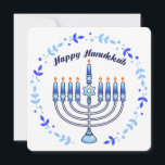 Cartão De Festividades Feliz Hanukkah Menorah Judeu Velas Judias<br><div class="desc">Desejo que alguém especial,  Chag Sameach,  neste festival de luzes com um design judeu contemporâneo e fofo do PopQTstudio. Este cartão de feriado apresenta uma design divertida de uma Menorah tocada com velas kawaii alegres. Um cartão de excelente para dar aos seus amigos e família judeus.</div>