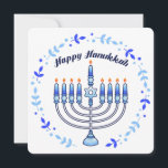 Cartão De Festividades Feliz Hanukkah Menorah Judeu Velas Judias<br><div class="desc">Desejo que alguém especial,  Chag Sameach,  neste festival de luzes com um design judeu contemporâneo e fofo do PopQTstudio. Este cartão de feriado apresenta uma design divertida de uma Menorah tocada com velas kawaii alegres. Um cartão de excelente para dar aos seus amigos e família judeus.</div>