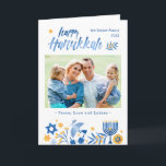 Cartão De Festividades Feliz Hanukkah Paz Amor Trava Foto Festiva<br><div class="desc">Envie seus desejos com este Cartão de Feriado de Foto que contém um Script Hanukkah Feliz e Velas Menorah para realçar sua mensagem de saudação.</div>
