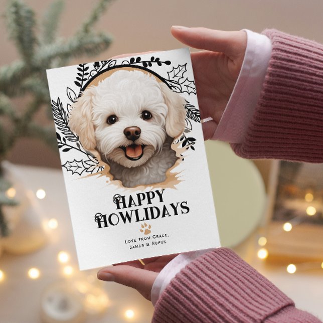 Cartão De Festividades Feliz Howlidays Bichon Frise (Happy Howlidays Bichon Frise Dog Christmas Holiday Cards by Ricaso. Cute Bichon breed holiday card)