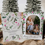 Cartão De Festividades Feliz Natal - Arco Verde Cor-de-Rosa Cor-de-Rosa -<br><div class="desc">Esta coleção apresenta cor d'água,  florais cor-de-rosa claro,  bagas e verde de inverno com tipografia moderna e elegante,  com padrão botânico invernal de volta.</div>