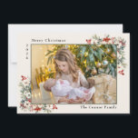 Cartão De Festividades Feliz Natal Collage Poinsettias<br><div class="desc">Elegante cartão de saudação de Natal de 5 fotos com texto, "Feliz Natal". Personalizado com o ano e o nome da família, também. As fotos estão na frente e atrás do cartão. Acentuado com poinsetos vermelhos e brancos e verde. Entre em contato comigo para obter assistência com suas personalizações ou...</div>
