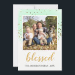 Cartão De Festividades Feliz Natal Dourado e brilhante do Pastel<br><div class="desc">Abençoado Pastel Watercolor cristão e Dourado Glitter Confetti Cartão com fotos de Natal Religioso. A foto e o nome da família podem ser atualizados e personalizados nesta cor d'água e no cartão de Natal brilhante. Entre em contato com o designer para obter itens correspondentes.</div>